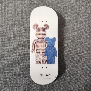 Planche Finger Skate Teddy Bear